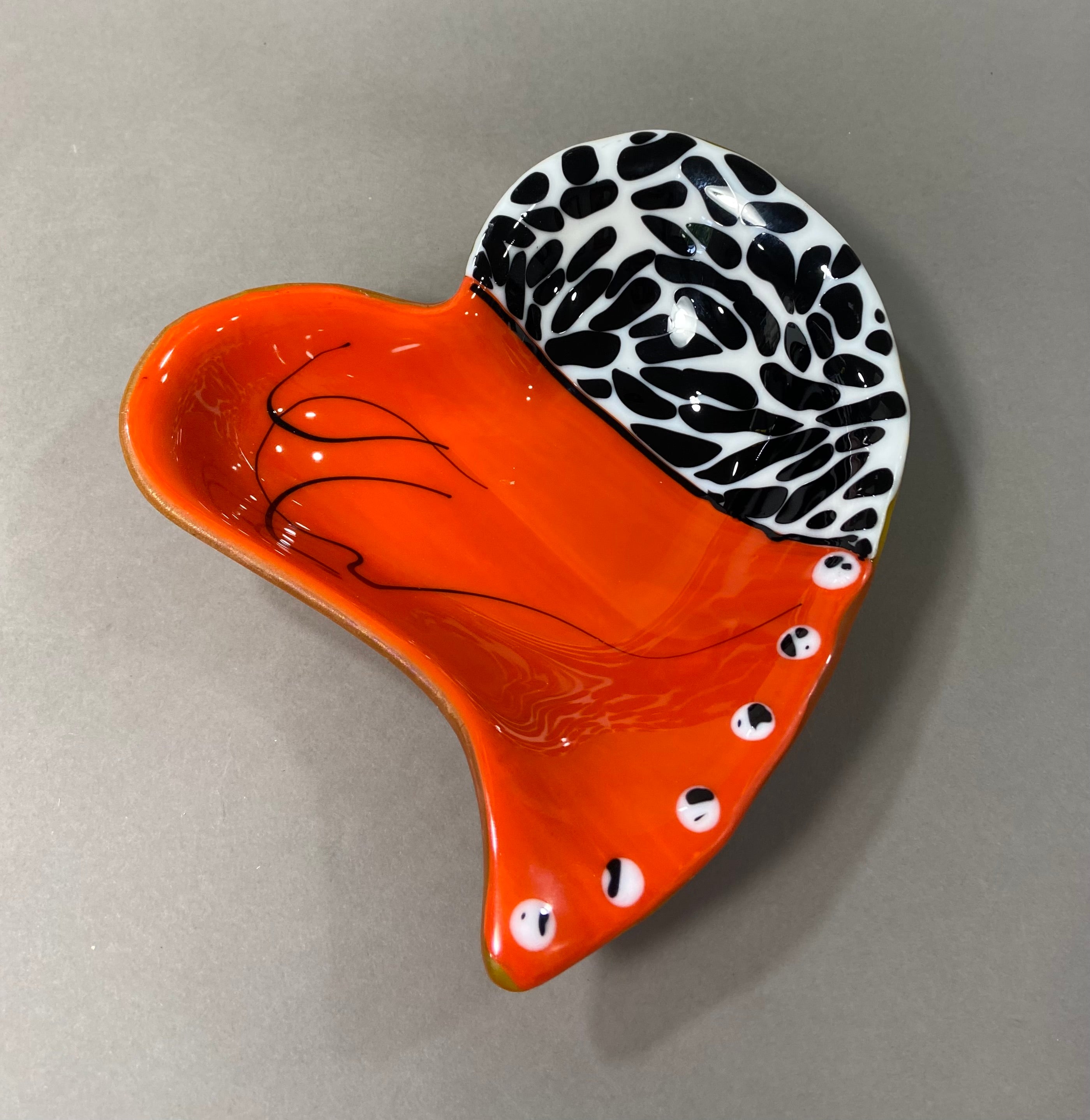 Pimento Zebra Heart Bowl