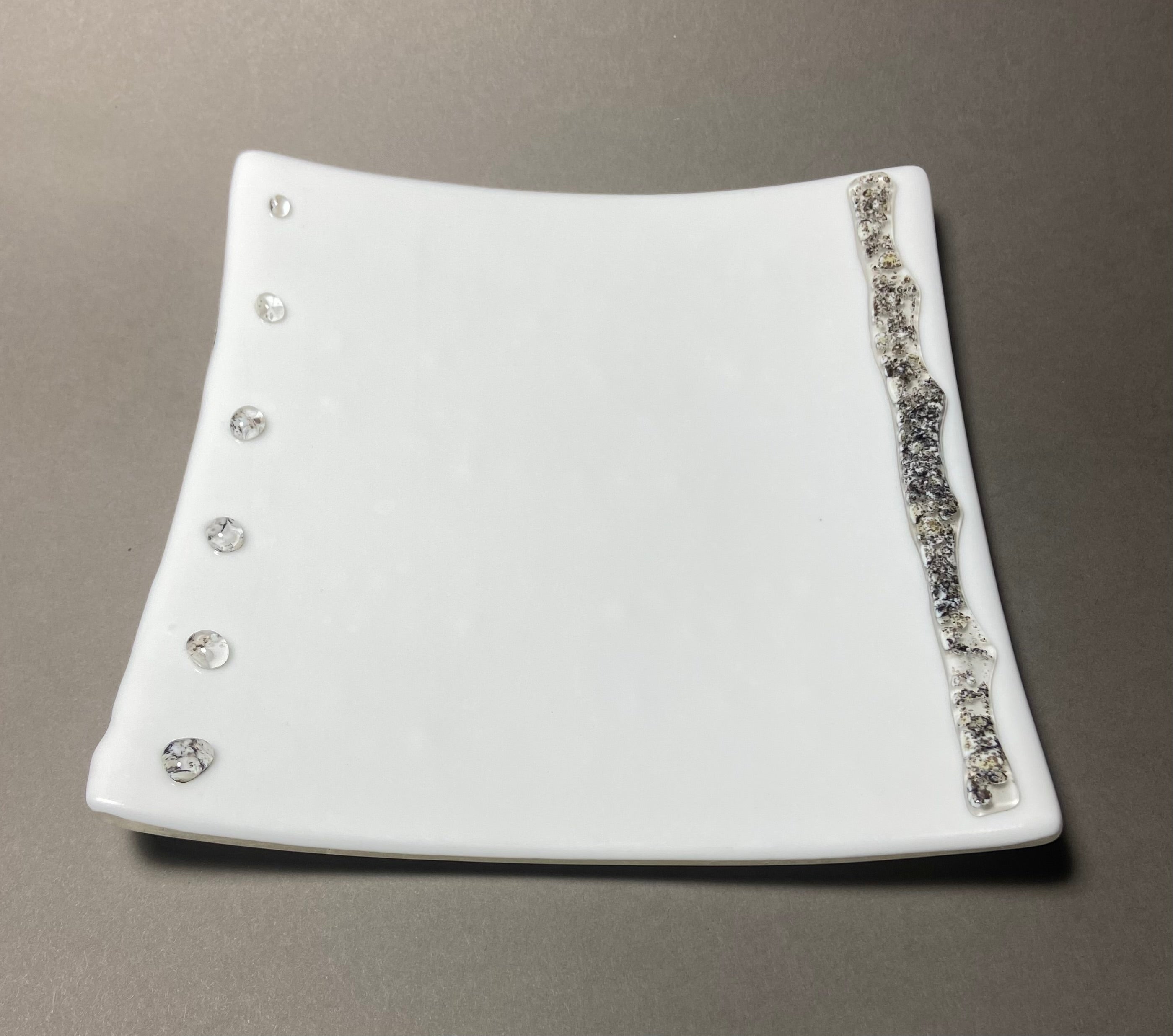 Fused Glass 8 Inch Plate, White with River Rock Design