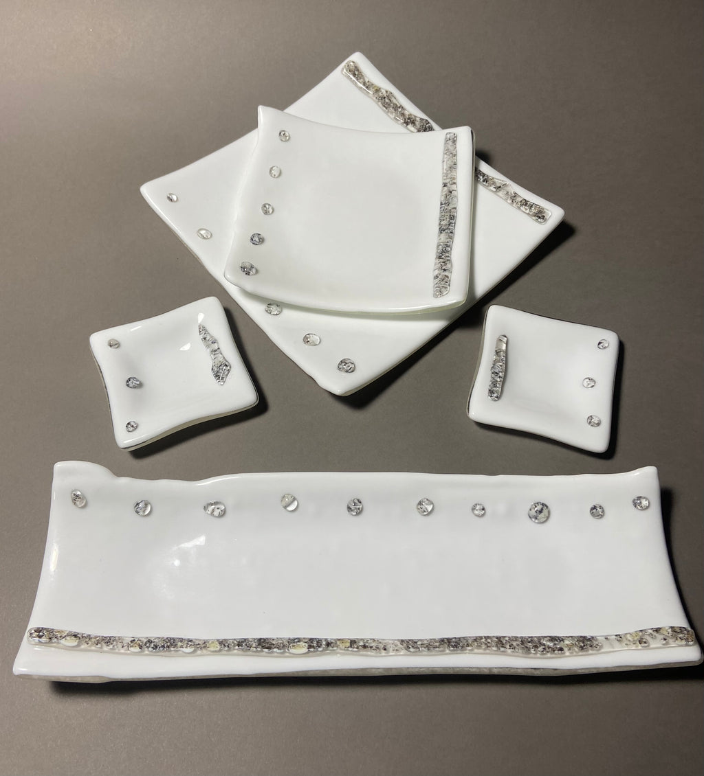Fused Glass 8 Inch Plate, White with River Rock Design